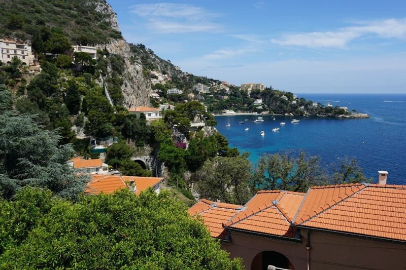 "C'est la fin de l'âge du cuivre" : voici les communes des Alpes-Maritimes où l'ADSL sera coupé en 2026