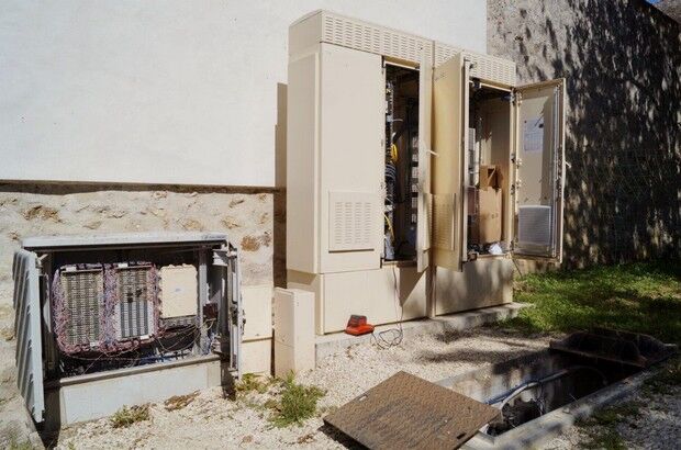 Réseau ADSL : un DSLAM sur un NRA de Montée en débit