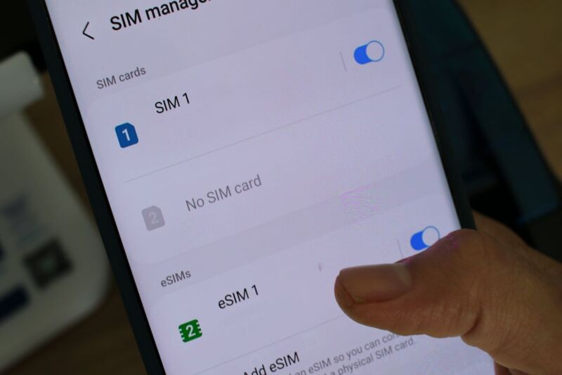 Une eSIM permet de jongler entre les forfaits facilement et rapidement