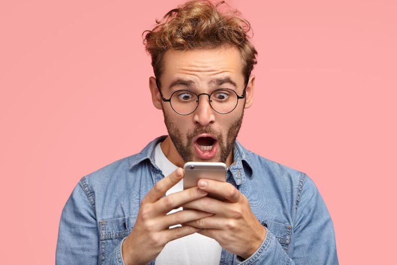 La 5G de cet opérateur est deux fois moins chère que celle de Free