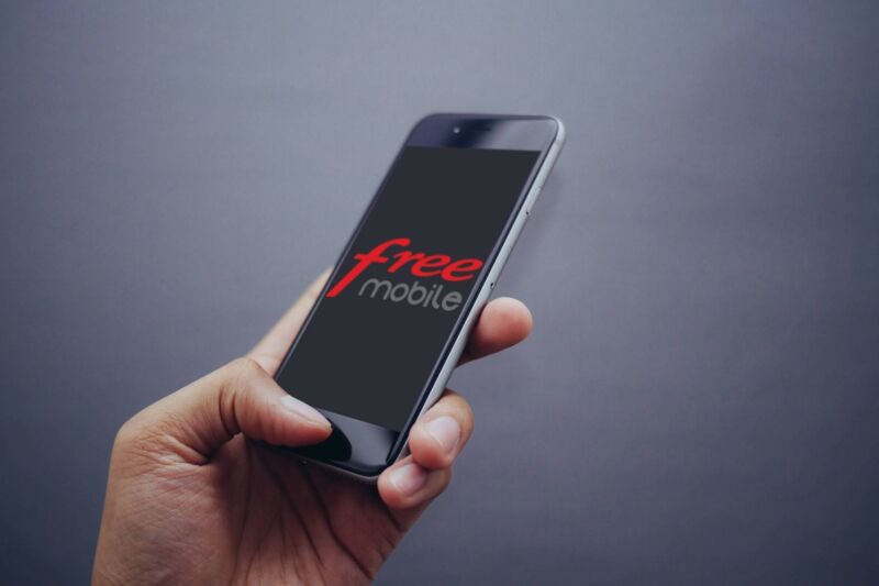     Forfait mobile : cette chose qu'il faut absolument savoir avant de souscrire la Série Free
