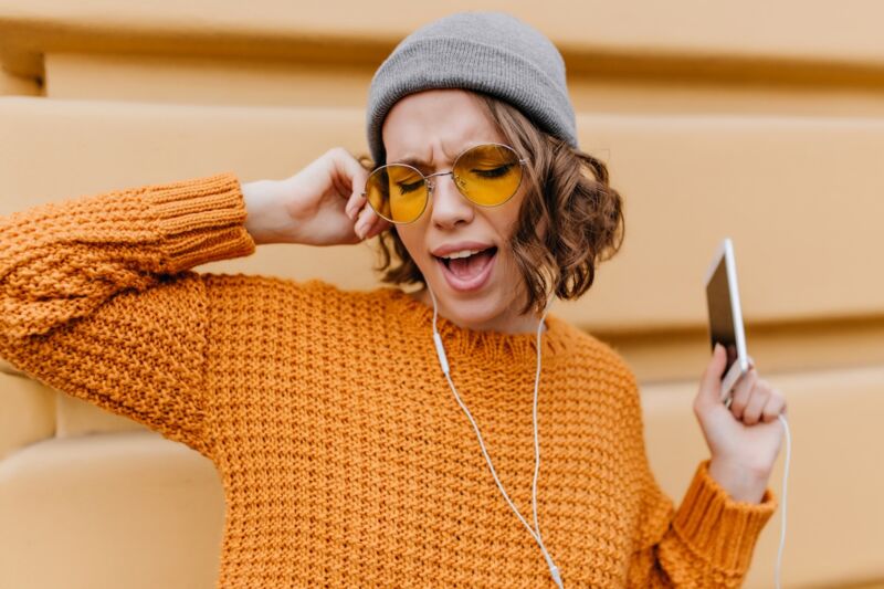 Une remise de 50% sur votre forfait et la carte SIM offerte : cet opérateur frappe fort pour la nouvelle année