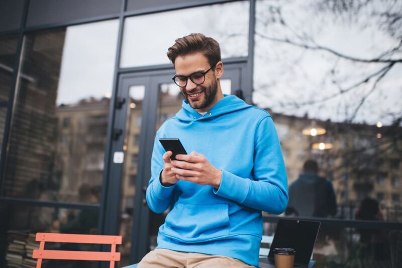     Bouygues Telecom n'est pas le plus compétitif sur son propre réseau : découvrez les meilleures offres à prix réduit
