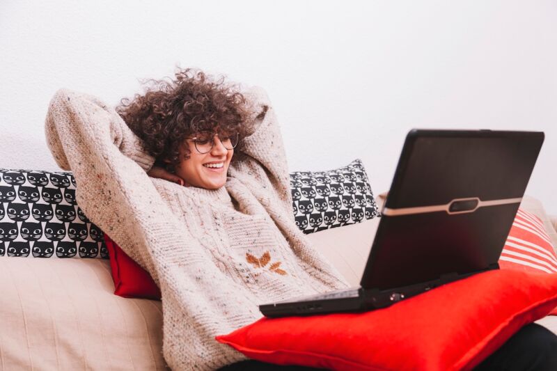SFR continue de perdre des abonnés ? Il se venge avec la meilleure promo box internet de la rentrée