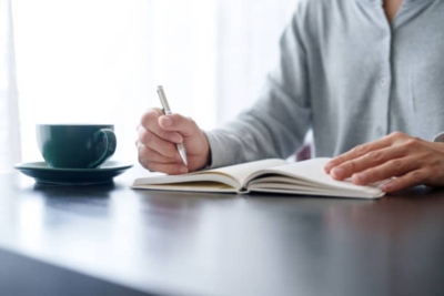 10 avantages de l'utilisation d’un paraphrasing tool pour l'écriture quotidienne