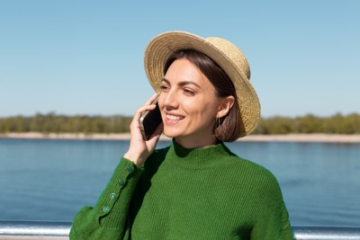     La téléphonie mobile passe par le satellite : info ou intox ?
