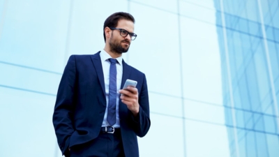 Forfaits mobile en hausse de 50% : ces deux opérateurs cassent (encore) le prix du giga