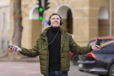     C'est le forfait 5G le moins cher sur le réseau Orange et il est fantastique !
