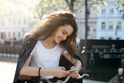     RED by SFR fait fort : il propose jusqu'à 250 gigas en 5G pour moins de 10€
