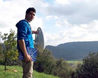     Mehdi, 21 ans, auto-entrepreneur et opérateur télécom
