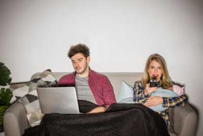     Seulement 22,99€ : voilà l'offre internet triple play la moins chère !
