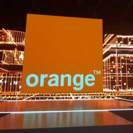     Pouvoir de sanction : l'Arcep et Orange enterrent la hache de guerre
