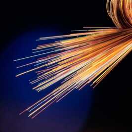     Le Var choisit Orange pour déployer son réseau 100% fibre d’ici 2023
