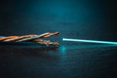 Il reste 2,9 millions d'abonnés à l'ADSL, contre 4,7 millions il y a un an : pourquoi ces irréductibles s'accrochent au cuivre