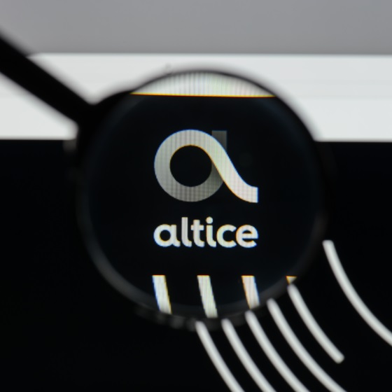     Rachat de SFR : Altice libéré de ses engagements, sauf envers Bouygues
