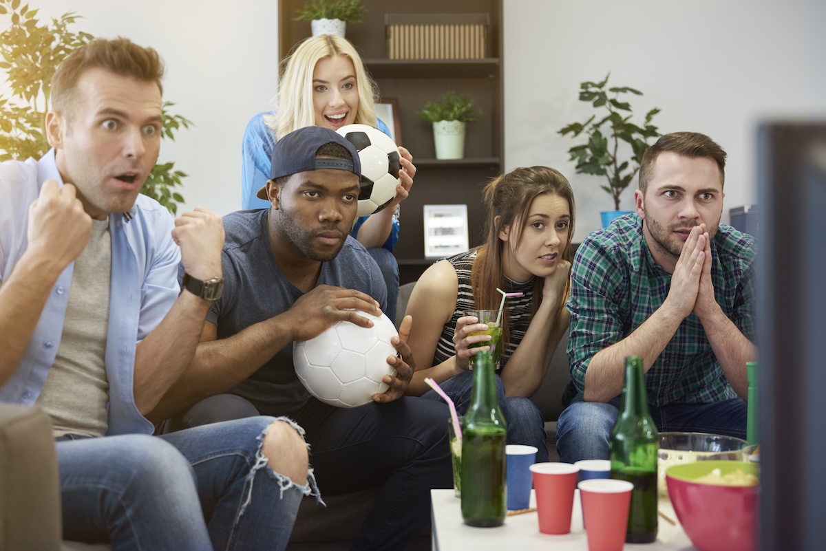     Piratage : Canal+ et la LFP font plier les VPN, 200 sites illégaux vont être bloqués
