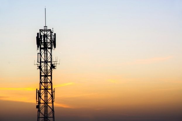     Antilles et Guyane : Iliad (Free) et Digicel vont partager leur réseau mobile
