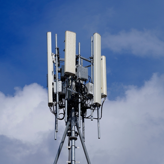     Déploiement 4G : Orange et Free toujours plus actifs que SFR et Bouygues
