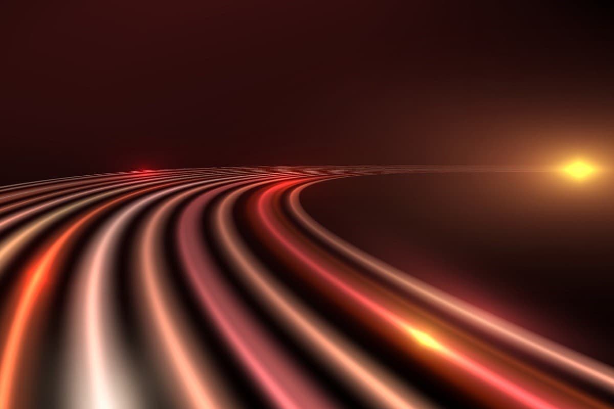     Fibre jusqu'à 8 Gb/s : quel opérateur déploie la fibre ultrapuissante le plus rapidement ?
