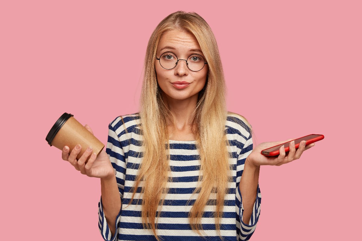     Certains forfaits à moins de 5€ permettent d'obtenir des services illimités... mais qui fait ça ?
