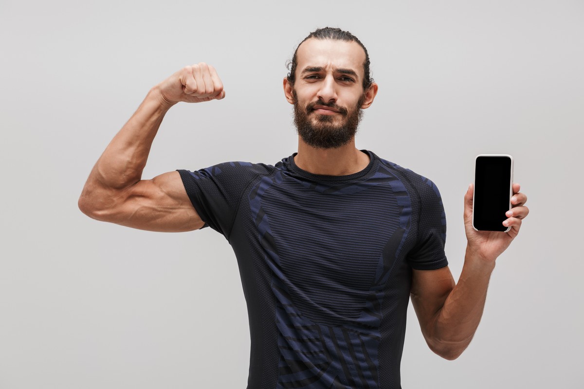     Qui propose le meilleur abonnement sur le réseau mobile n°1 ? Spoiler, ce n'est pas Orange !
