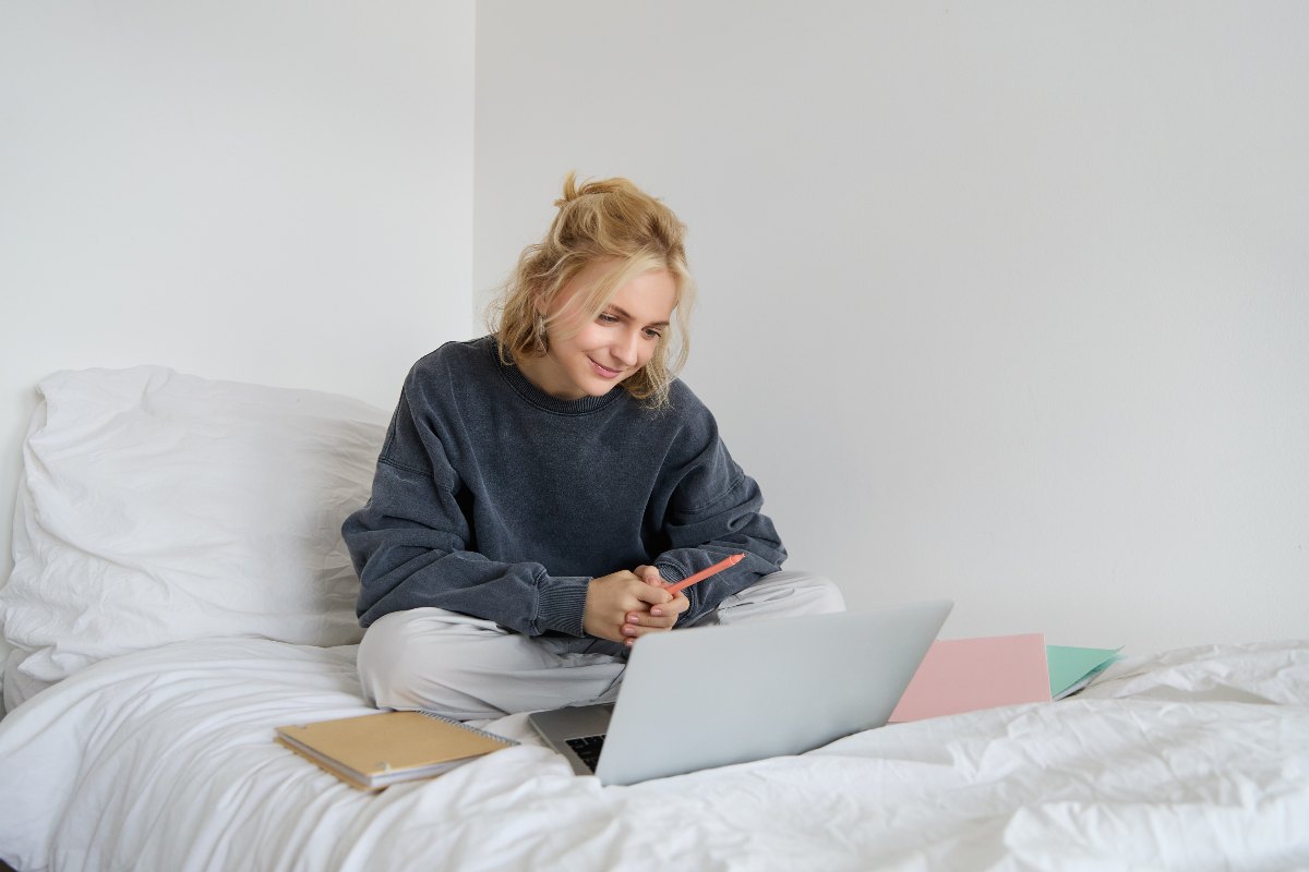     On a calculé : la RED Box est l'offre internet la moins chère du marché
