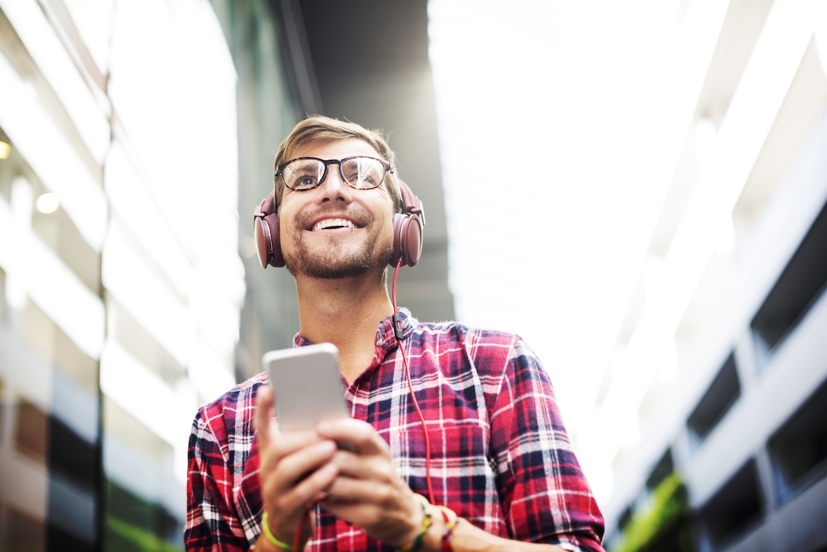     Simplicité, efficacité et prix mini : les trois points forts du VPN n°1 en France
