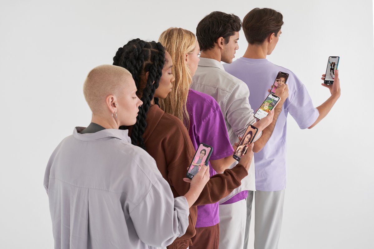     Cet opérateur s’attaque aux gros consommateurs de data : 200 Go en 5G à prix mini (sur le réseau Orange), la vraie bonne affaire ?
