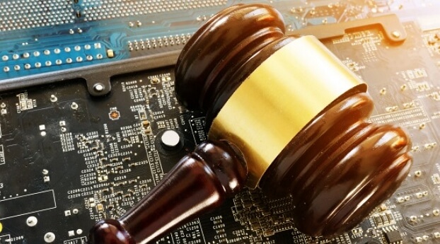     Rachat de SFR par Altice : l'Autorité de la Concurrence a ignoré les mises en garde de l'Arcep
