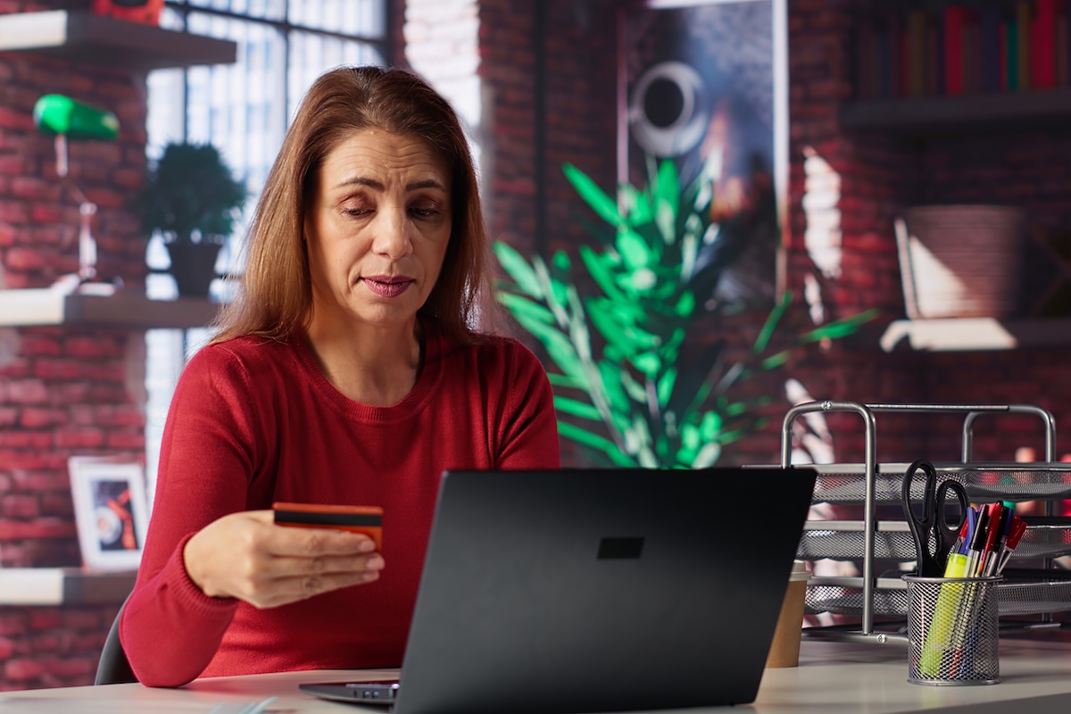     Le saviez-vous ? Vos données bancaires ne valent pas plus d'un dollar sur le dark web
