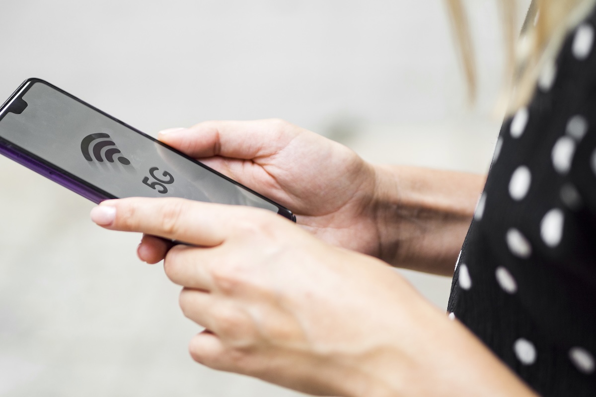     Changer d’opérateur mobile en 3 clics, c’est possible (et vous pouvez garder votre numéro)
