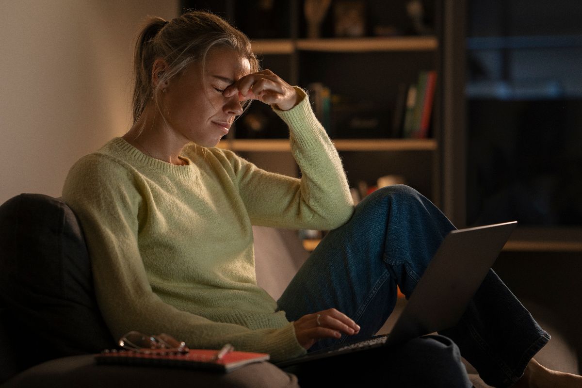     Fibre optique : voici pourquoi votre débit est bridé (et la solution pour l'éviter)
