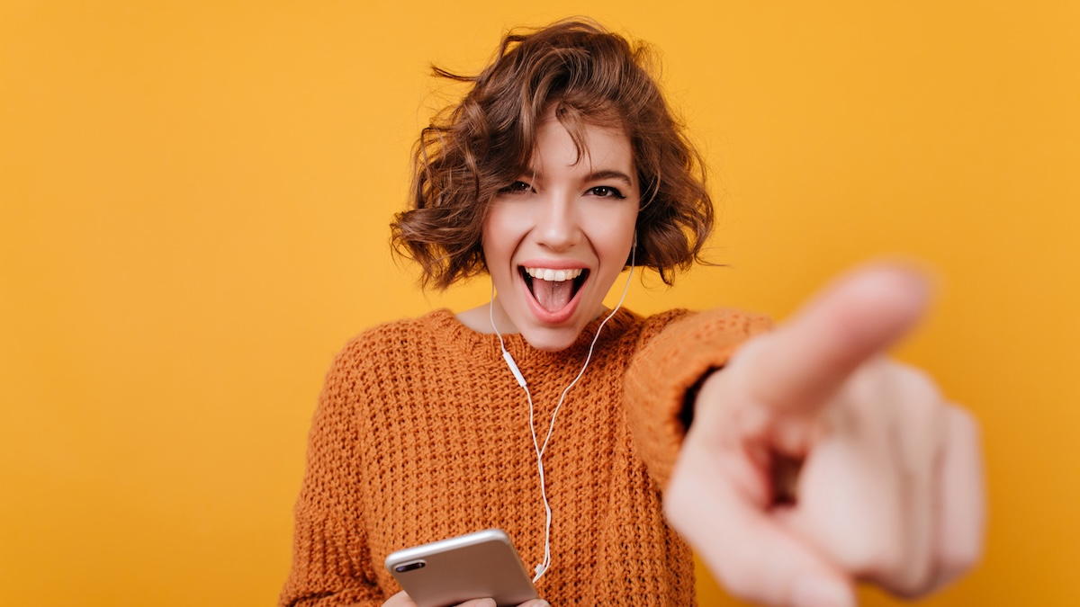     Des forfaits à partir de 1,49€, la 5G à prix cassé et la carte SIM à 1€ : cet opérateur sort l'artillerie lourde
